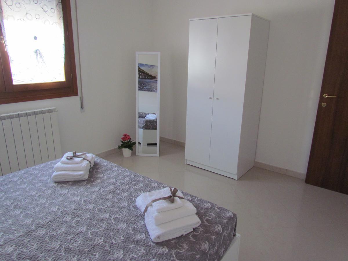 Siviero Apartments Scardovari Екстер'єр фото